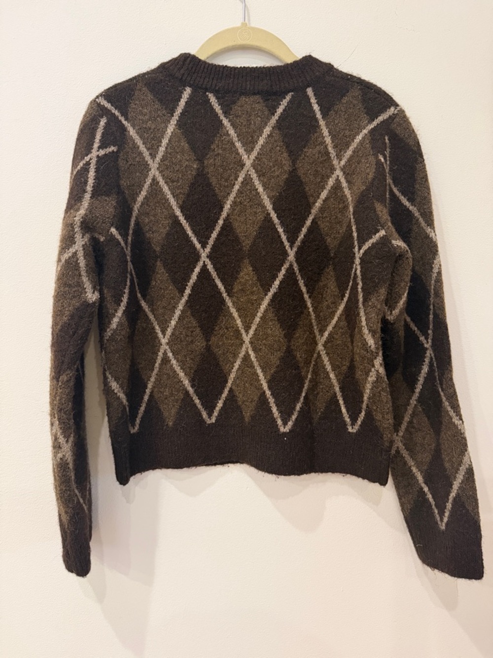 Zara Dark Brown Argyle Crewneck Sweater with Cream Lines - Picture 3 of 3